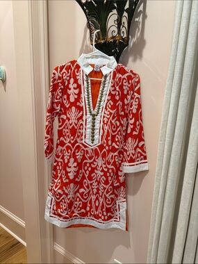 White-Trim Red Printed Tunic